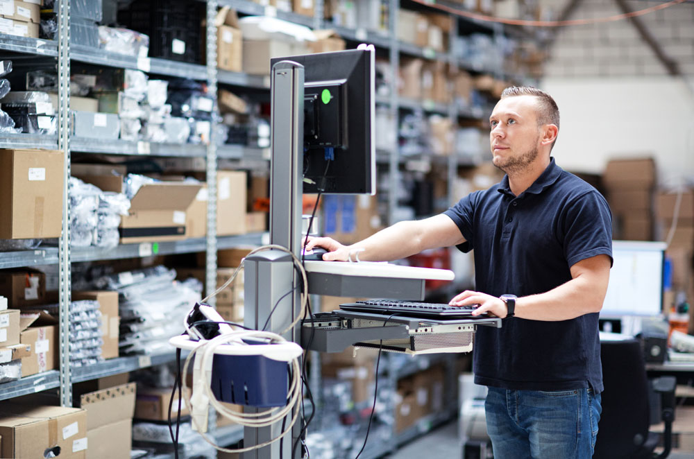 iStock-518306829 warehouse computer terminal